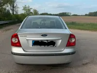 Gebraucht Ford Focus 145 PS (106 kW) 2005 Grau Limousine