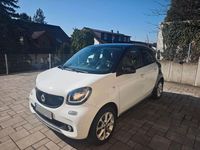 Gebraucht Smart ForFour Passion 71 PS (52 kW) 2016 Weiß Kleinwagen