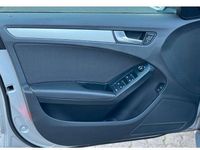 Gebraucht Audi A4 160 PS (117 kW) 2010 Silber Limousine