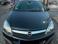 Gebraucht Opel Astra GTC 90 PS (66 kW) 2008 Schwarz Coupé