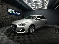 Gebraucht Hyundai i30 Select 99 PS (72 kW) 2020 Silber Kombi