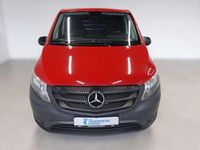 Gebraucht Mercedes Vito 102 PS (75 kW) 2021 Rot Van