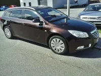 Gebraucht Opel Insignia Active 131 PS (96 kW) 2013 Mahogany brown (p2/so) Kombi