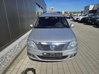 Gebraucht Dacia Logan Lauréate 88 PS (64 kW) 2012 Platingrau Kombi