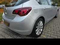 Gebraucht Opel Astra Innovation 179 PS (131 kW) 2010 Silber Kombi