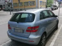 Gebraucht Mercedes B180 109 PS (80 kW) 2007 Grau Van / Kleinbus