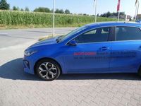 Gebraucht Kia Ceed Spirit 140 PS (102 kW) 2021 Blau Kleinwagen