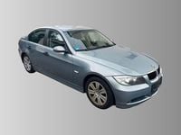 Gebraucht BMW 320 150 PS (110 kW) 2005 Blau Limousine