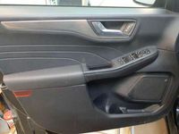 Gebraucht Ford Kuga Titanium 120 PS (88 kW) 2023 Agate black metallic SUV