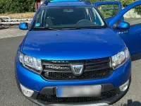 Gebraucht Dacia Sandero Stepway 90 PS (66 kW) 2015 Blau Limousine