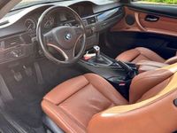 gebraucht BMW 325 i Coupé E92 Facelift