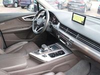 Gebraucht Audi Q7 S-Line 333 PS (244 kW) 2015 Orcaschwarz metallic SUV