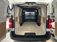 Gebraucht Opel Vivaro-e Combi Edition 120 PS (88 kW) 2025 Weiss Van / Kleinbus