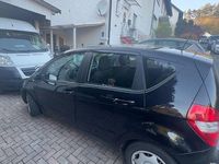 Gebraucht Mercedes A160 95 PS (69 kW) 2011 Schwarz Kleinwagen