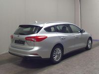 Gebraucht Ford Focus Titanium 125 PS (91 kW) 2021 Polar silber metallic Kombi