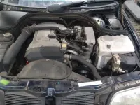 Gebraucht Mercedes C180 122 PS (89 kW) 1994 Blau Limousine