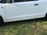 Gebraucht Skoda Citigo Active 60 PS (44 kW) 2015 Weiß Kleinwagen