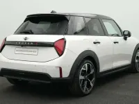 Gebraucht Mini Cooper S Classic 204 PS (150 kW) 2025 Weiß Kleinwagen