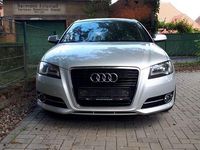 Gebraucht Audi A3 Attraction 105 PS (77 kW) 2010 Silber Kleinwagen