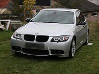 Gebraucht BMW 325 218 PS (160 kW) 2005 Silber Limousine