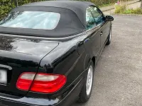 Gebraucht Mercedes CLK320 Avantgarde 218 PS (160 kW) 2001 Schwarz Cabrio