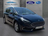Gebraucht Ford S-MAX Titanium 150 PS (110 kW) 2020 Blau Van / Kleinbus