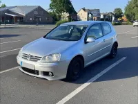 Gebraucht VW Golf V 105 PS (77 kW) 2007 Silber Limousine