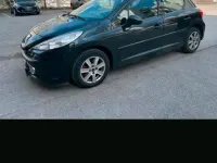 Gebraucht Peugeot 207 120 PS (88 kW) 2010 Schwarz Kleinwagen