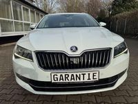 Gebraucht Skoda Superb Style 150 PS (110 kW) 2017 Weiß Kombi