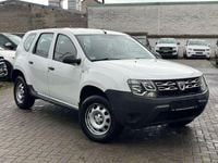 Gebraucht Dacia Duster 114 PS (83 kW) 2016 Weiß SUV