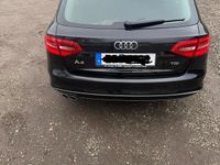 Gebraucht Audi A4 S-Line 150 PS (110 kW) 2015 Schwarz Kombi