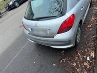 Gebraucht Peugeot 207 88 PS (64 kW) 2007 Silber Kleinwagen