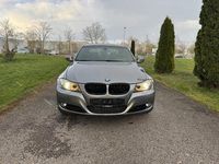 Second-hand BMW 318 143 CP (105 kW) 2009 Gri Berlinǎ