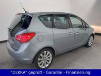 Gebraucht Opel Meriva Innovation 101 PS (74 kW) 2011 Silber Van / Kleinbus