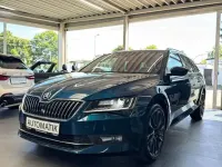 Gebraucht Skoda Superb Style 150 PS (110 kW) 2017 Blau Kombi
