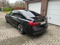 Gebraucht BMW M760 609 PS (447 kW) 2018 Schwarz Limousine
