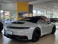 Gebraucht Porsche 992 485 PS (356 kW) 2025 Grau Cabrio