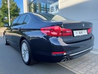 Gebraucht BMW 525 Luxury Line 231 PS (169 kW) 2017 Blau metallic imperialblau brillanteffekt meta Limousine