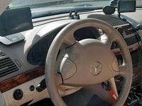 Second-hand Mercedes E200 163 CP (119 kW) 2003 Gri Berlinǎ