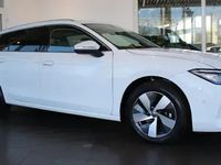 Gebraucht VW Passat Business 150 PS (110 kW) 2024 Weiß (pure white) Kombi