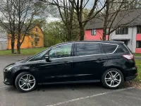 Gebraucht Ford S-MAX Titanium 179 PS (131 kW) 2016 Schwarz Van / Kleinbus