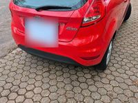Gebraucht Ford Fiesta 60 PS (44 kW) 2009 Rot Kleinwagen