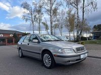 Gebraucht Volvo V40 116 PS (85 kW) 1997 Silber Kombi