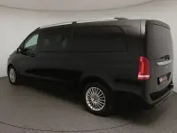 Gebraucht Mercedes V300 237 PS (174 kW) 2024 Schwarz Van / Kleinbus