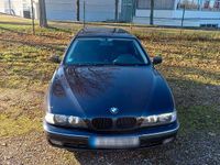 Second-hand BMW 520 150 CP (110 kW) 2000 Albastru Break