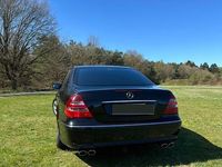Używany Mercedes E320 Avantgarde 224 KM (164 kW) 2004 Czarny Sedan/Limuzyna