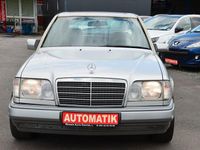 Gebraucht Mercedes E280 193 PS (141 kW) 1993 Silber Limousine
