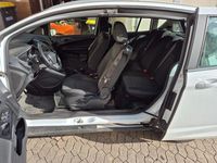 Usado Ford B-MAX 105 HP (77 kW) 2017 Branco Monovolume