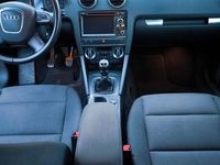 Gebraucht Audi A3 Attraction 105 PS (77 kW) 2011 Silber Kleinwagen