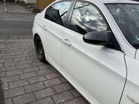 Gebraucht BMW 325 218 PS (160 kW) 2008 Weiß Limousine